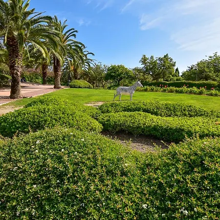 Benal Beach, Luxury Sea & Mountain View Beachside 1 Bedroom Benalmadena